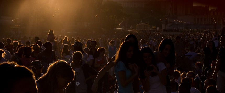 Foule sur le Champ de Mars, le 14 juillet
